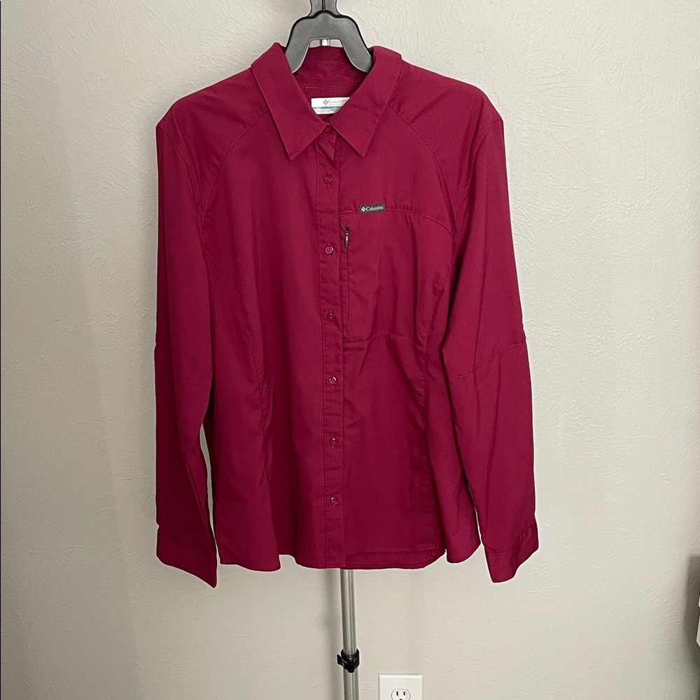 Columbia Women’s  Burgundy Button Down Shirt